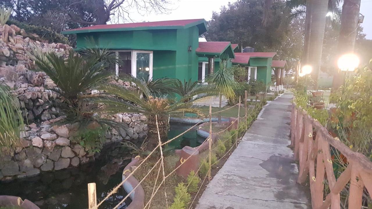 Midway Resort Rishikesh Exterior photo